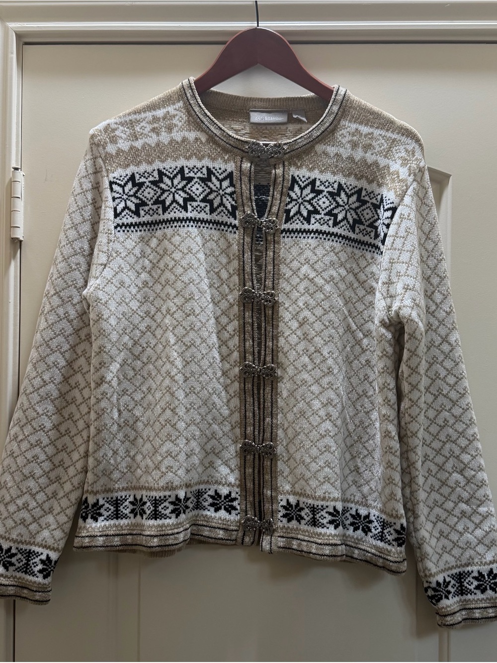 Croft & Barrow Fair Isle Nordic Silver Clasps Cardigan Women Chenille Medium